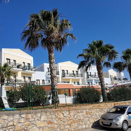 Camari Garden Hotel Apartments Gerani  Bagian luar foto