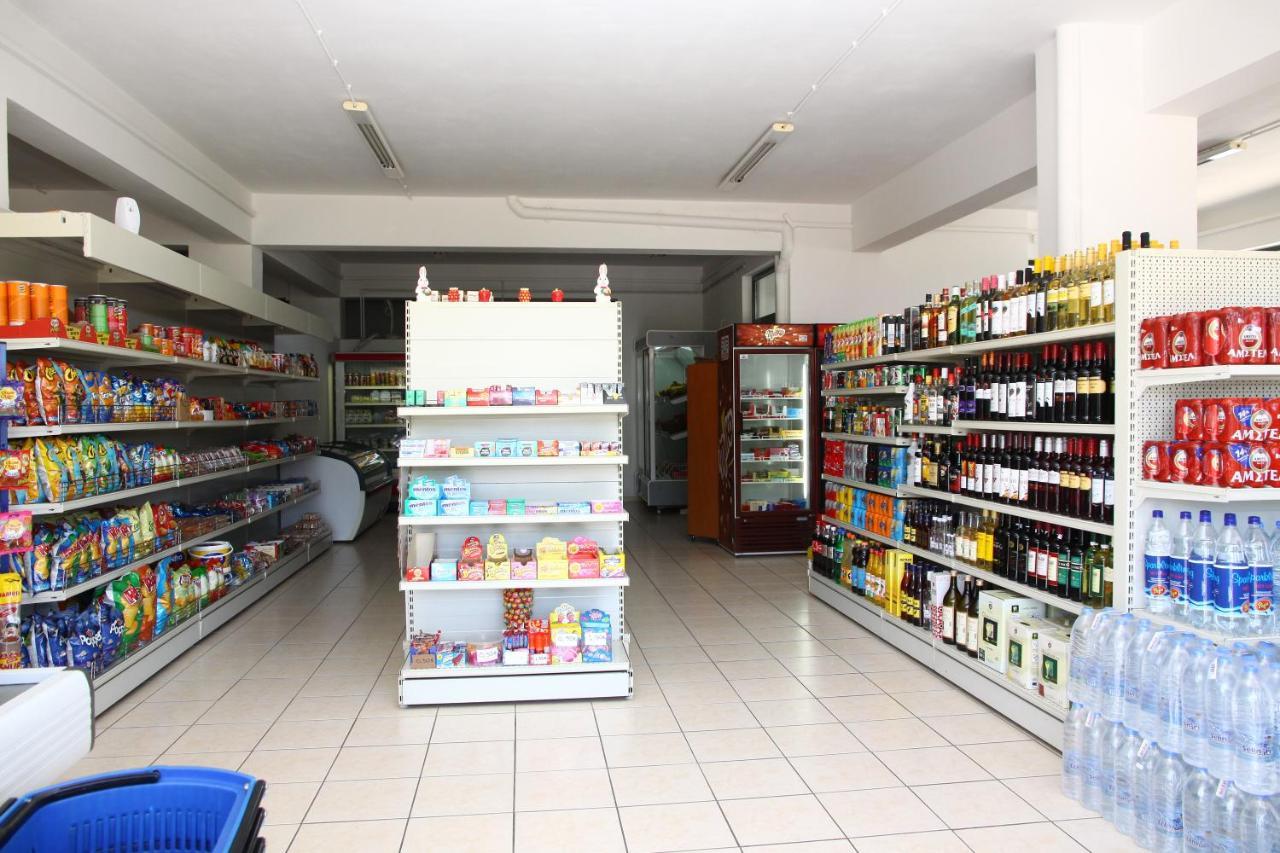 Camari Garden Hotel Apartments Gerani  Bagian luar foto